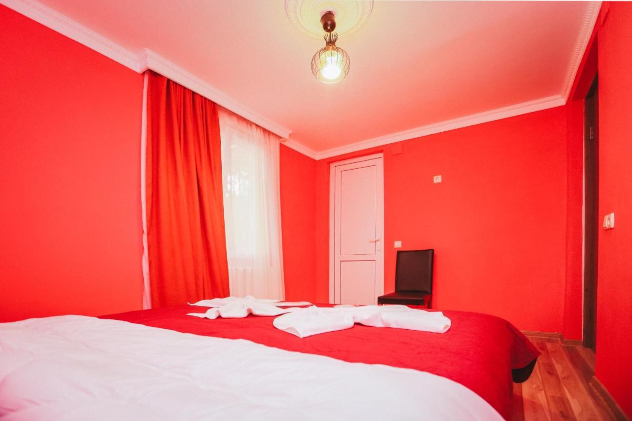 Bebo Babu Guest House Kutaisi Exteriör bild